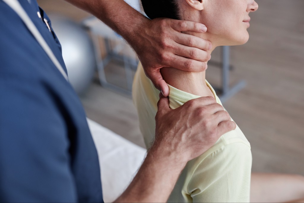 Inside a Personalized Whiplash Treatment Plan